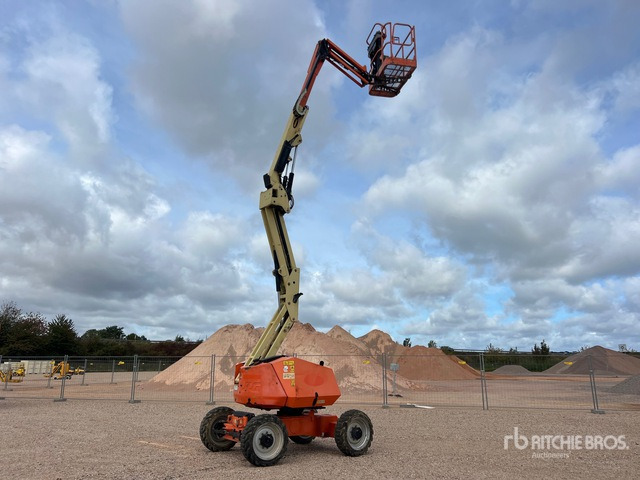2012 JLG 340AJ 4WD Nacelle Articulee Articulating Boom Lift - Alkūninis keltuvas: foto 3 2012 JLG 340AJ 4WD Nacelle Articulee Articulating Boom Lift - Alkūninis keltuvas: foto 3