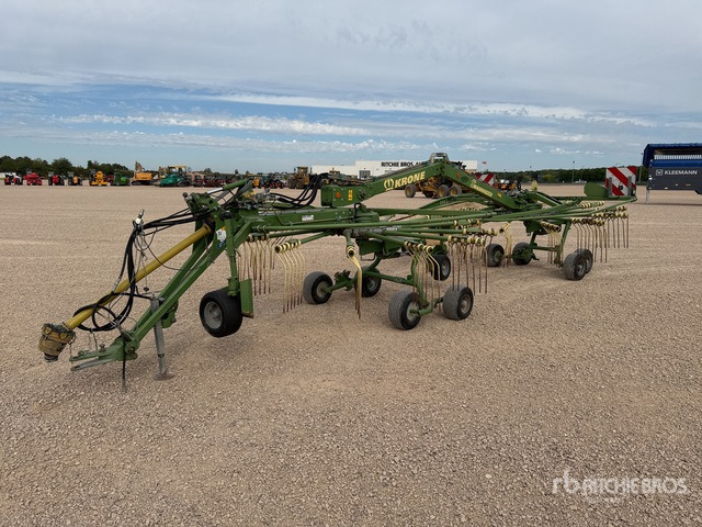 2012 Krone Swadro 710/26T 7.10 m 2 Rotor Andaineur Hay Rake - Šieno grėblys/ Vartytuvas: foto 1 2012 Krone Swadro 710/26T 7.10 m 2 Rotor Andaineur Hay Rake - Šieno grėblys/ Vartytuvas: foto 1