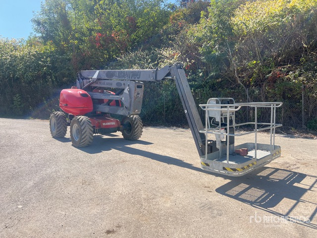 2012 Manitou 200ATJ 4WD Diesel Nacelle Articulee Articulating Boom Lift - Alkūninis keltuvas: foto 3 2012 Manitou 200ATJ 4WD Diesel Nacelle Articulee Articulating Boom Lift - Alkūninis keltuvas: foto 3