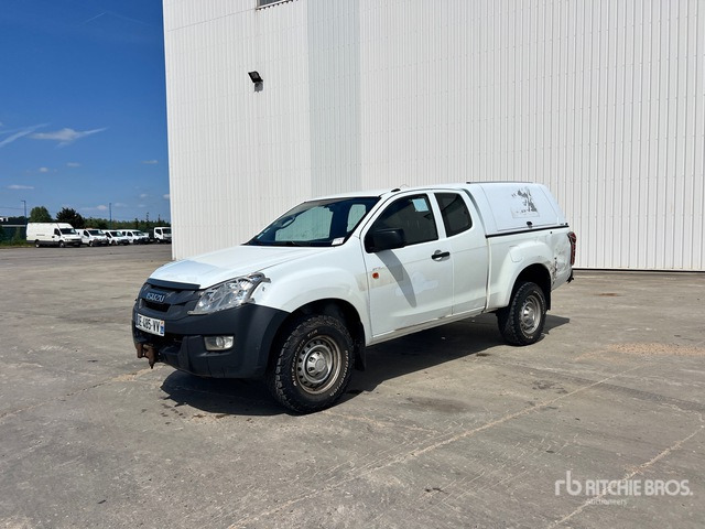 2014 Isuzu D-MAX 4x4 Crew Cab Pick-up Pickup - Pikapas: foto 1 2014 Isuzu D-MAX 4x4 Crew Cab Pick-up Pickup - Pikapas: foto 1