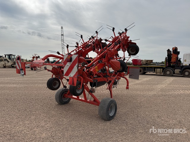 2014 Kuhn GF 10802 T G2 10.8 m 2-Point 10 Rotor Faneuse Hay Tedder - Šieno grėblys/ Vartytuvas: foto 3 2014 Kuhn GF 10802 T G2 10.8 m 2-Point 10 Rotor Faneuse Hay Tedder - Šieno grėblys/ Vartytuvas: foto 3
