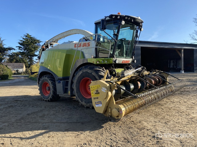 2015 Claas Jaguar 940 4WD Dynamic Power Ensileuse Forage Harvester - Žolės smulkintuvas/ Mulčeris: foto 2 2015 Claas Jaguar 940 4WD Dynamic Power Ensileuse Forage Harvester - Žolės smulkintuvas/ Mulčeris: foto 2