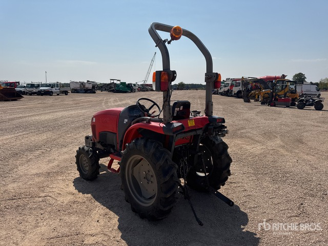 2015 Kubota STW34R 4WD Tracteur Utilitaire (Inoper ... Utility Tractor - Mini traktorius: foto 4 2015 Kubota STW34R 4WD Tracteur Utilitaire (Inoper ... Utility Tractor - Mini traktorius: foto 4