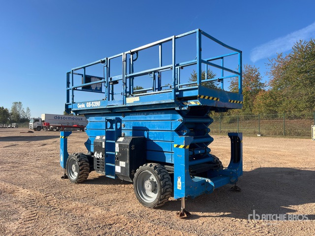 2016 Genie GS3590RT 4x4 Nacelle Ciseaux Scissor Lift - Žirklinis keltuvas: foto 3 2016 Genie GS3590RT 4x4 Nacelle Ciseaux Scissor Lift - Žirklinis keltuvas: foto 3