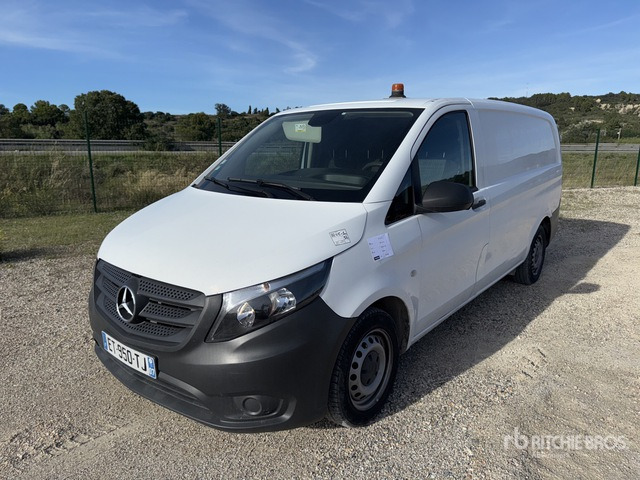 2018 Mercedes-Benz Vito 111 cdi Vehicule Utilitaire Cargo Van - Mažas furgonas: foto 2 2018 Mercedes-Benz Vito 111 cdi Vehicule Utilitaire Cargo Van - Mažas furgonas: foto 2