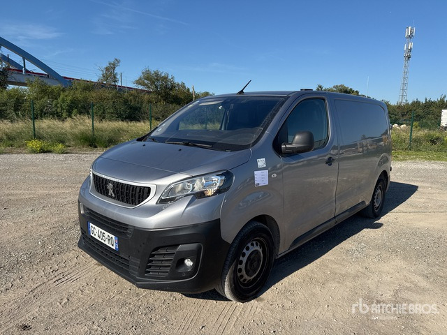 2021 Peugeot Expert Vehicule Utilitaire Cargo Van - Krovininis mikroautobusas, Komercinis automobilis su dviguba kabina: foto 1 2021 Peugeot Expert Vehicule Utilitaire Cargo Van - Krovininis mikroautobusas, Komercinis automobilis su dviguba kabina: foto 1