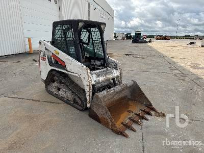 BOBCAT T110 Chargeuse Compacte Sur Chenilles - Mini krautuvas: foto 4 BOBCAT T110 Chargeuse Compacte Sur Chenilles - Mini krautuvas: foto 4