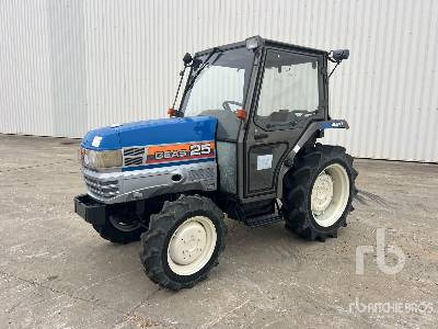 ISEKI GEAS25 4WD Tracteur Utilitaire - Mini traktorius: foto 1 ISEKI GEAS25 4WD Tracteur Utilitaire - Mini traktorius: foto 1