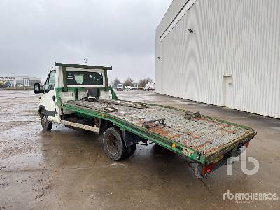 IVECO 35C14HPI 4x2 Vehicule Utilitaire - Evakuatorius: foto 2 IVECO 35C14HPI 4x2 Vehicule Utilitaire - Evakuatorius: foto 2
