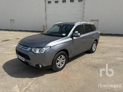 MITSUBISHI Break - Lengvasis automobilis: foto 1 MITSUBISHI Break - Lengvasis automobilis: foto 1
