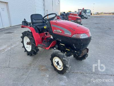 MITSUBISHI MT136F 4WD Tracteur Utilitaire - Mini traktorius: foto 4 MITSUBISHI MT136F 4WD Tracteur Utilitaire - Mini traktorius: foto 4