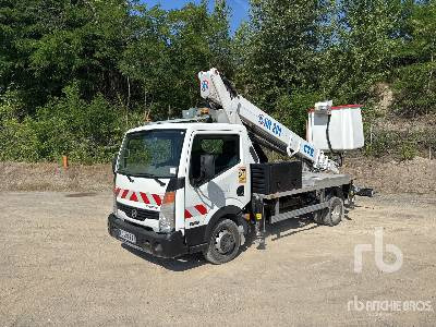 NISSAN CABSTAR 35.12 2013 CTE 201PRO H 19 m on 4x2 C ... - Autobokštelio: foto 1 NISSAN CABSTAR 35.12 2013 CTE 201PRO H 19 m on 4x2 C ... - Autobokštelio: foto 1
