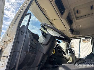 Savivartis sunkvežimis RENAULT KERAX 410DXI 8x4 Camion Benne: foto 9