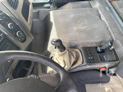 Savivartis sunkvežimis RENAULT KERAX 410DXI 8x4 Camion Benne: foto 11