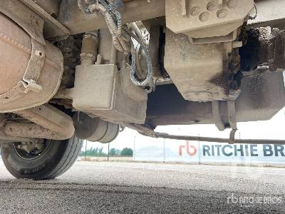 Savivartis sunkvežimis RENAULT KERAX 420 DCI 6x4 Camion Benne: foto 31
