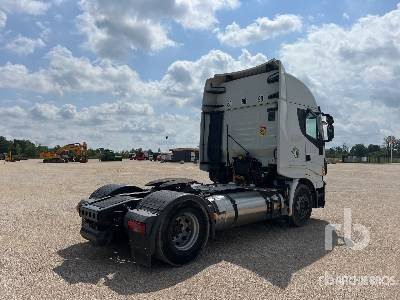 IVECO STRALIS 460 NP 4x2 Tracteur Routier Avec Couchette - Vilkikas: foto 3 IVECO STRALIS 460 NP 4x2 Tracteur Routier Avec Couchette - Vilkikas: foto 3