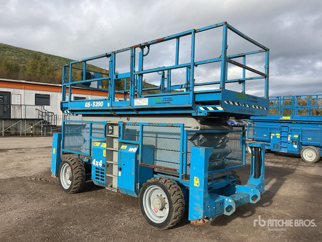 2007 Genie GS-5390 4x4 Diesel Scissor Lift - Žirklinis keltuvas: foto 3 2007 Genie GS-5390 4x4 Diesel Scissor Lift - Žirklinis keltuvas: foto 3
