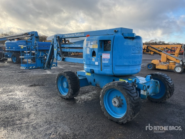 2012 Genie Z45/25J 4WD Diesel Articulating Boom Lift - Alkūninis keltuvas: foto 3 2012 Genie Z45/25J 4WD Diesel Articulating Boom Lift - Alkūninis keltuvas: foto 3