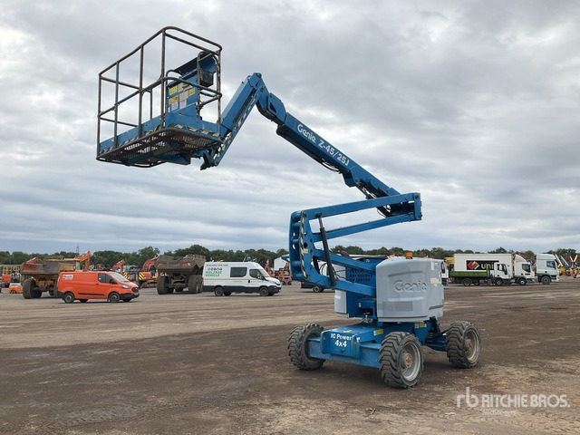 2014 Genie Z45/25J 4WD Diesel Articulating Boom Lift - Alkūninis keltuvas: foto 2 2014 Genie Z45/25J 4WD Diesel Articulating Boom Lift - Alkūninis keltuvas: foto 2