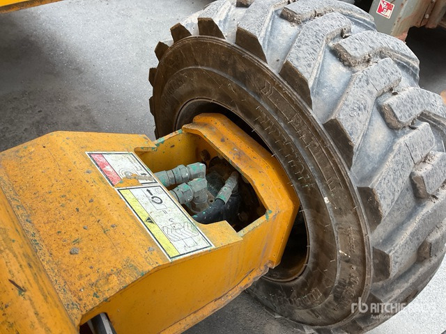 Žirklinis keltuvas 2014 Haulotte H15SDX 4x4 Diesel Scissor Lift: foto 6