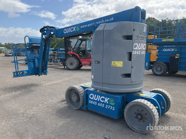 2015 Genie Z30N 10m Narrow Electric Boom Articulating Boom Lift - Alkūninis keltuvas: foto 3 2015 Genie Z30N 10m Narrow Electric Boom Articulating Boom Lift - Alkūninis keltuvas: foto 3