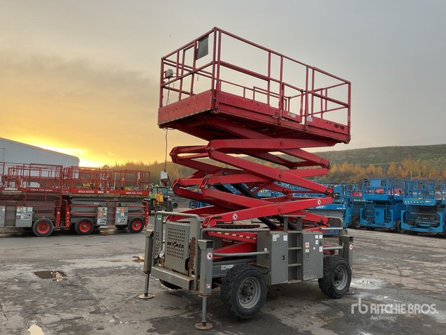 2015 Skyjack SJ8841 4x4 Diesel Scissor Lift - Žirklinis keltuvas: foto 1 2015 Skyjack SJ8841 4x4 Diesel Scissor Lift - Žirklinis keltuvas: foto 1