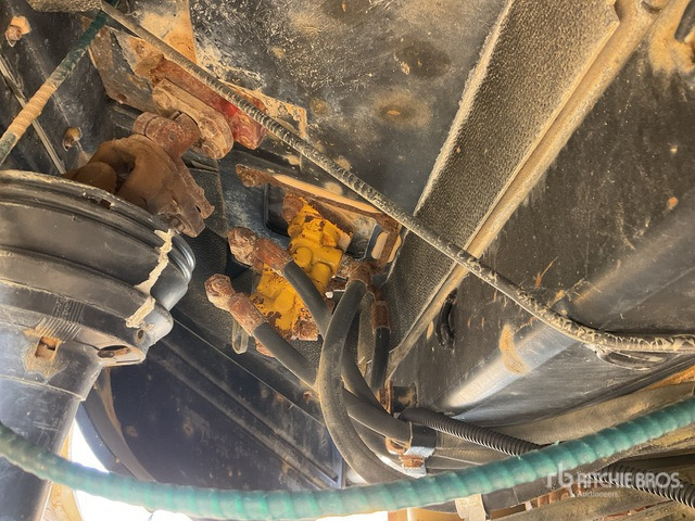 2003 Cat 966G Series II Wheel Loader - Ratinis krautuvas: foto 4 2003 Cat 966G Series II Wheel Loader - Ratinis krautuvas: foto 4