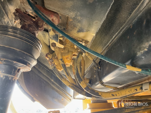 2003 Cat 966G Series II Wheel Loader - Ratinis krautuvas: foto 4 2003 Cat 966G Series II Wheel Loader - Ratinis krautuvas: foto 4