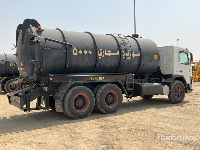 2008 Volvo FM400 6x4 20000 Liters Vacuum Tanker Truck - Asenizatorius: foto 4 2008 Volvo FM400 6x4 20000 Liters Vacuum Tanker Truck - Asenizatorius: foto 4