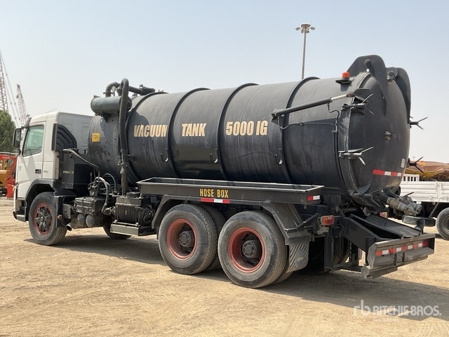 2008 Volvo FM400 6x4 20000 Liters Vacuum Tanker Truck - Asenizatorius: foto 3 2008 Volvo FM400 6x4 20000 Liters Vacuum Tanker Truck - Asenizatorius: foto 3