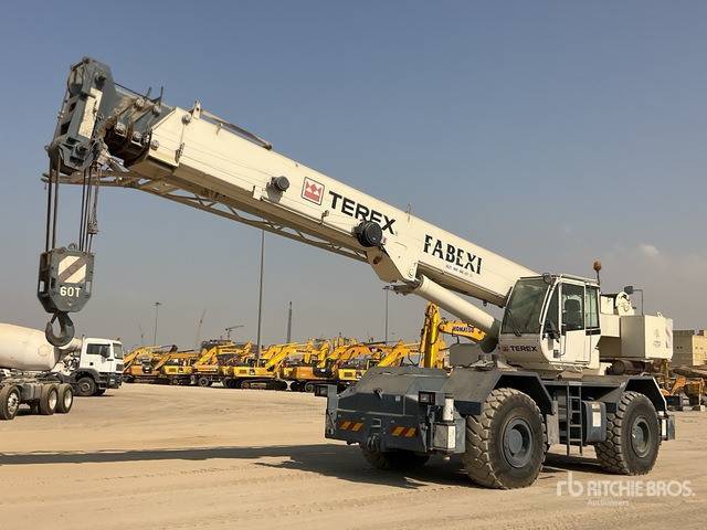 2011 Terex A600-1 60 ton 4x4x4 Rough Terrain Crane - Šiurkštaus reljefo kranas: foto 1 2011 Terex A600-1 60 ton 4x4x4 Rough Terrain Crane - Šiurkštaus reljefo kranas: foto 1