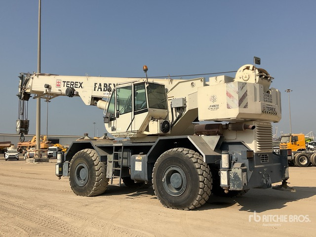 2011 Terex A600-1 60 ton 4x4x4 Rough Terrain Crane - Šiurkštaus reljefo kranas: foto 4 2011 Terex A600-1 60 ton 4x4x4 Rough Terrain Crane - Šiurkštaus reljefo kranas: foto 4
