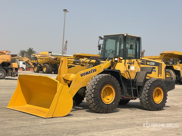 2014 Komatsu WA320-5 - Ratinis krautuvas: foto 1 2014 Komatsu WA320-5 - Ratinis krautuvas: foto 1