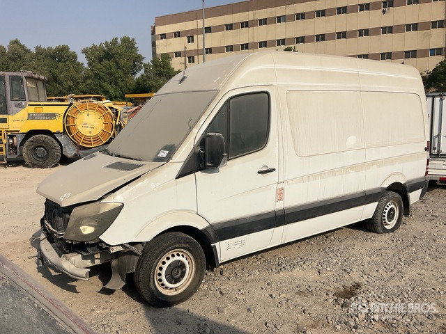 2016 Mercedes-Benz Sprinter 316 (Inoperable) Cargo Van - Krovininis mikroautobusas: foto 1 2016 Mercedes-Benz Sprinter 316 (Inoperable) Cargo Van - Krovininis mikroautobusas: foto 1