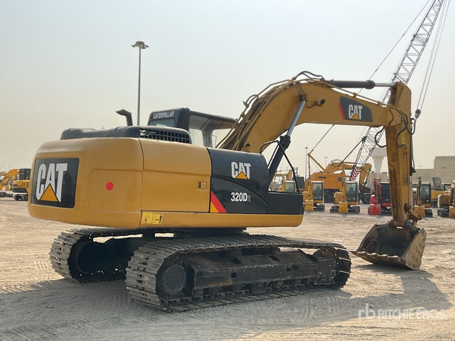 2018 Cat 320D2 - Vikšrinis ekskavatorius: foto 4 2018 Cat 320D2 - Vikšrinis ekskavatorius: foto 4