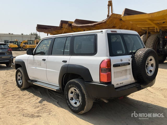 2018 Nissan Patrol GL 4x4 SUV - Visureigis: foto 3 2018 Nissan Patrol GL 4x4 SUV - Visureigis: foto 3