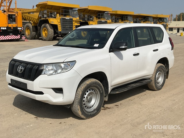 2018 Toyota Prado TX 150L 4x4 SUV - Visureigis: foto 2 2018 Toyota Prado TX 150L 4x4 SUV - Visureigis: foto 2