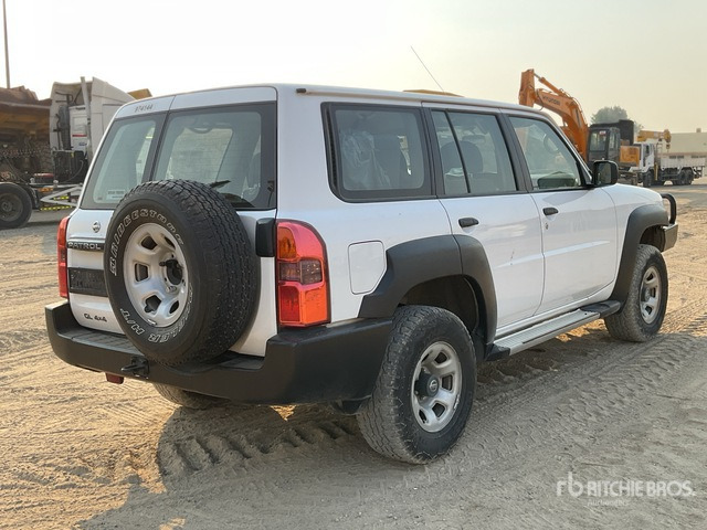 2019 Nissan Patrol GL 4x4 SUV - Visureigis: foto 3 2019 Nissan Patrol GL 4x4 SUV - Visureigis: foto 3