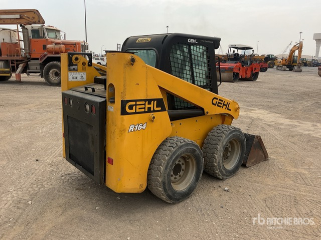2022 Gehl R164 - Mini krautuvas: foto 4 2022 Gehl R164 - Mini krautuvas: foto 4