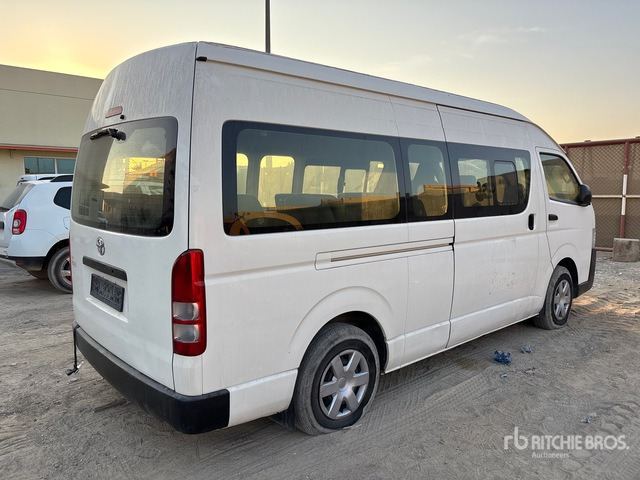 2018 Toyota Hiace 4x2 16-Seat Mini Bus - Autobusas: foto 3 2018 Toyota Hiace 4x2 16-Seat Mini Bus - Autobusas: foto 3