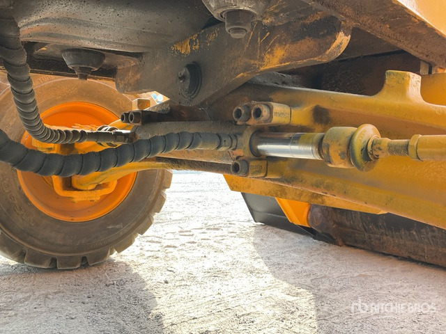 Ekskavatorius-krautuvas JCB 3CX: foto 6