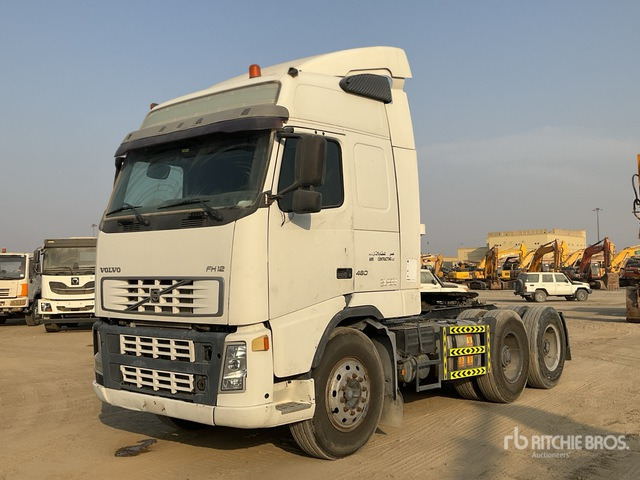 2002 Volvo FH12 6x4 T/A Sleeper Truck Tractor - Vilkikas: foto 1 2002 Volvo FH12 6x4 T/A Sleeper Truck Tractor - Vilkikas: foto 1