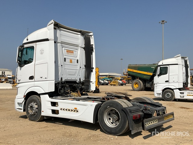 2012 Mercedes-Benz Actros 1842 4x2 S/A Sleeper Truck Tractor - Vilkikas: foto 3 2012 Mercedes-Benz Actros 1842 4x2 S/A Sleeper Truck Tractor - Vilkikas: foto 3