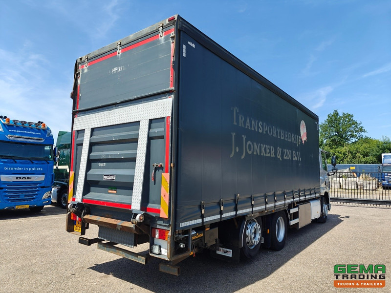 DAF CF 400 FAN 6x2/4 SpaceCab Euro6A - Schuifzeilenbak 7.7m + Laadklep 2000kg - HH Vloer - AanhangerKoppeling - Tentinis sunkvežimis: foto 4 DAF CF 400 FAN 6x2/4 SpaceCab Euro6A - Schuifzeilenbak 7.7m + Laadklep 2000kg - HH Vloer - AanhangerKoppeling - Tentinis sunkvežimis: foto 4