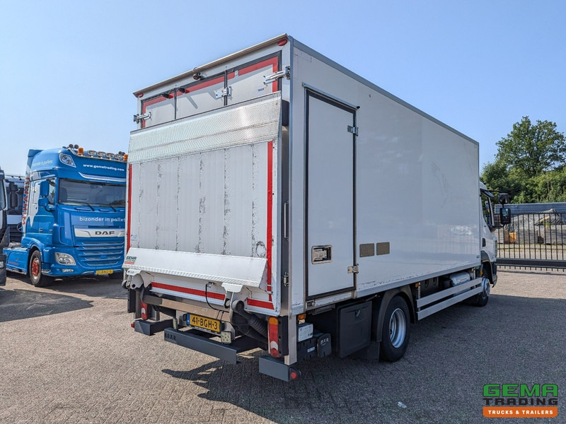 DAF LF 210 FA 4x2 Slaapcab Euro6 - Koelbak 5.5M + Konvekta/Solar-Koeler + Laadklep 1500KG - Zijdeur - 08/2025 APK - Refrižeratorius sunkvežimis: foto 4 DAF LF 210 FA 4x2 Slaapcab Euro6 - Koelbak 5.5M + Konvekta/Solar-Koeler + Laadklep 1500KG - Zijdeur - 08/2025 APK - Refrižeratorius sunkvežimis: foto 4
