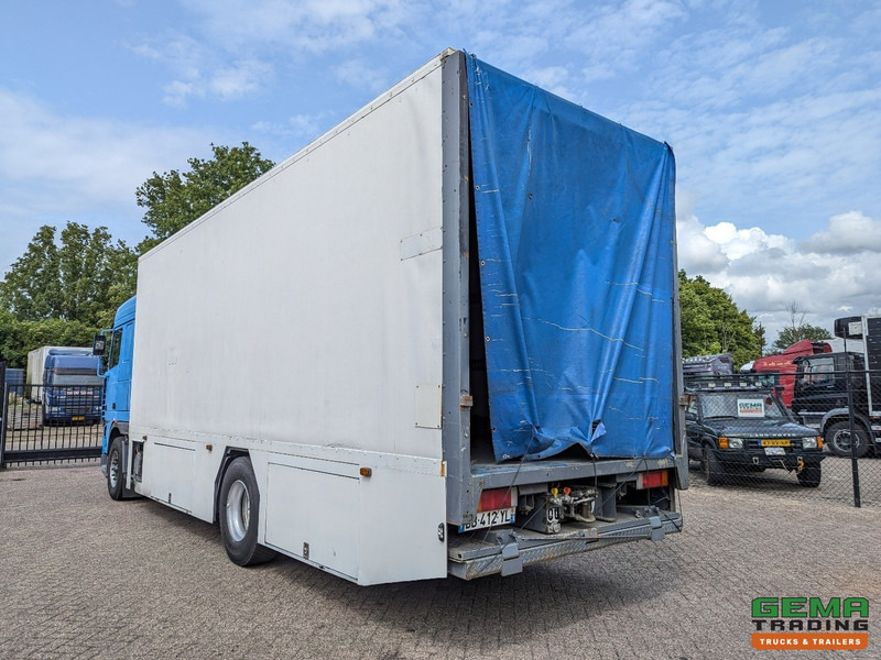 DAF XF95.430 4x2 Spacecab Euro2 - Retarder - Geslotenbak 7.7m - Handgeschakeld - Vangmuil - Furgonas sunkvežimis: foto 4 DAF XF95.430 4x2 Spacecab Euro2 - Retarder - Geslotenbak 7.7m - Handgeschakeld - Vangmuil - Furgonas sunkvežimis: foto 4