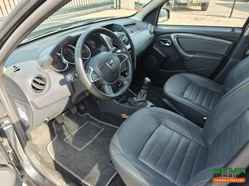 Dacia Duster 1.2 TCe Prestige 125PK - Navigatie - Trekhaak - Camera - 82.000km - NAP - 07/2026 APK - EXPORT - Lengvasis automobilis: foto 5 Dacia Duster 1.2 TCe Prestige 125PK - Navigatie - Trekhaak - Camera - 82.000km - NAP - 07/2026 APK - EXPORT - Lengvasis automobilis: foto 5