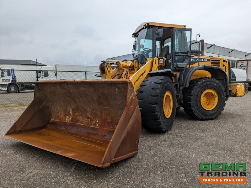 Hyundai HL760-9A Wheelloader - BM-Air overdruk unit - Cummins QSB6.7 - Engine prefilters (M33) - Ratinis krautuvas: foto 1 Hyundai HL760-9A Wheelloader - BM-Air overdruk unit - Cummins QSB6.7 - Engine prefilters (M33) - Ratinis krautuvas: foto 1