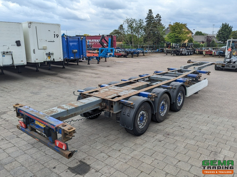 Krone SDC 27 3-Assen SAF - Lift as - Schijfremmen - Achterschuiver - 20 2x20FT/30/40FT - Konteineris-vežimus/ Sukeisti kūną puspriekabė: foto 2 Krone SDC 27 3-Assen SAF - Lift as - Schijfremmen - Achterschuiver - 20 2x20FT/30/40FT - Konteineris-vežimus/ Sukeisti kūną puspriekabė: foto 2