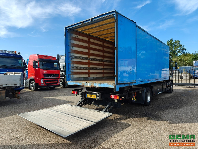 MAN TGA 18.310 4x2 LX Euro3 - Handgeschakeld ZF16 - BDF/VerhuisBak + Laadklep 2000KG - 207.000km - 12/2025 APK - Konteineris-vežimus/ Sukeisti kūną sunkvežimis: foto 2 MAN TGA 18.310 4x2 LX Euro3 - Handgeschakeld ZF16 - BDF/VerhuisBak + Laadklep 2000KG - 207.000km - 12/2025 APK - Konteineris-vežimus/ Sukeisti kūną sunkvežimis: foto 2